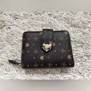 Foxer Folded Zippered Wallet